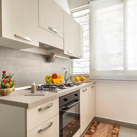 Apartment De Valois *